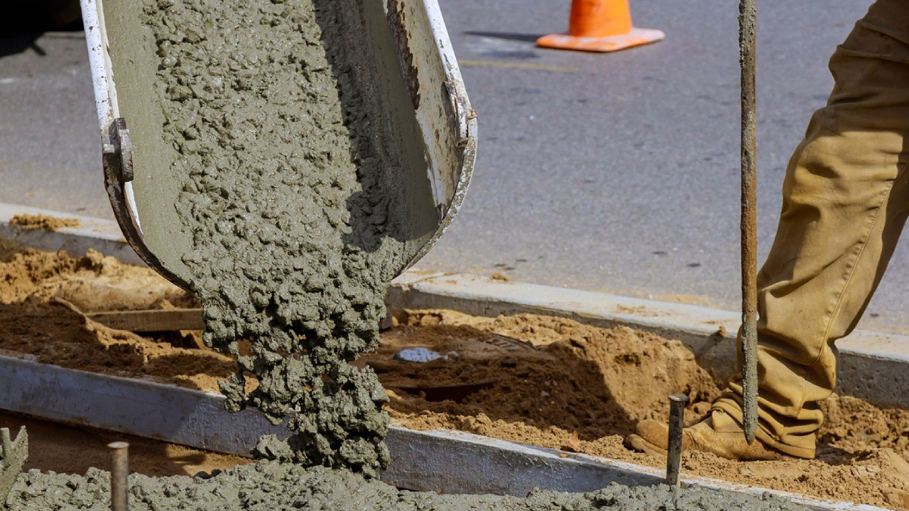 Concrete placement of 2,300m³