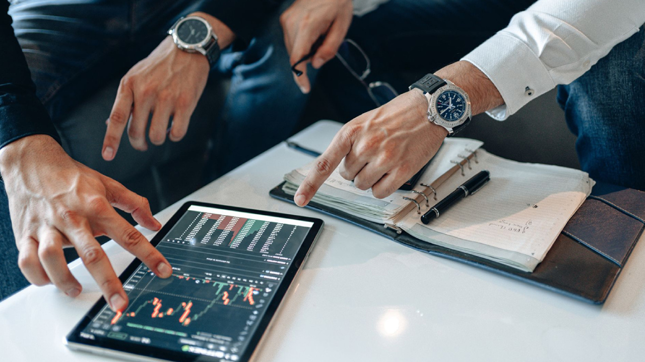 Implementation of Agresso Business World ERP, covering finance, HR, payroll, and analytics
